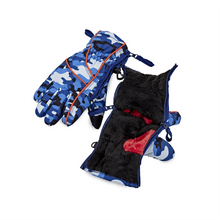 Load image into Gallery viewer, Camo Chase Glove