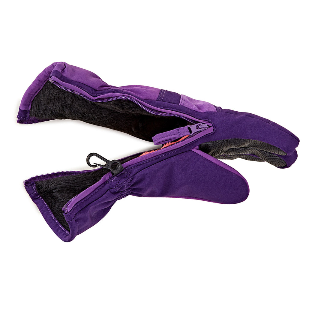 Alyssa Glove